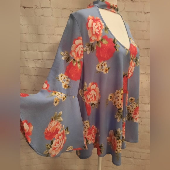 Woman's Flowy Floral Print Blouse - Boutique Brand - Plus Size 1X -NWT - Picture 7 of 12